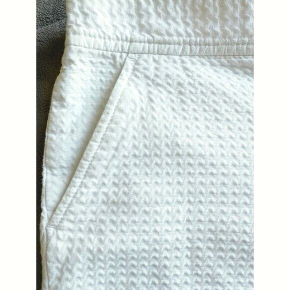 Lilly Pulitzer Buttercup Shorts White Scalloped Hem Size 2 - Picture 7 of 12